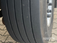 Schmitz Cargobull Oplegger Vries Standard Roller shutter door 