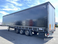 Schmitz Cargobull Semitrailer Curtainsider Mega 
