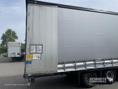 Schmitz Cargobull Curtainsider Mega Getränke 