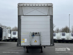 Schmitz Cargobull Curtainsider Mega Getränke 