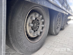 Schmitz Cargobull Curtainsider Mega 