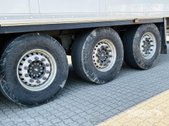 Schmitz Cargobull Tiefkühler Standard Doppelstock 