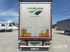Schmitz Cargobull Curtainsider Coil 