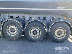 Schmitz Cargobull Semitrailer Tipper Steel half pipe body 26m³ 