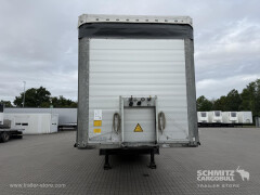 Schmitz Cargobull Curtainsider Standard Getränke 