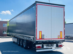 Schmitz Cargobull Curtainsider Standard Getränke 