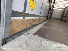 Schmitz Cargobull Curtainsider Standard 