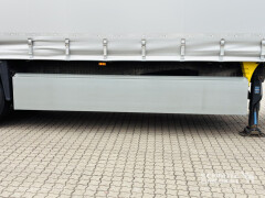 Schmitz Cargobull Curtainsider Standard Getränke 