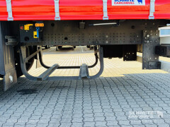 Schmitz Cargobull Curtainsider Standard Getränke 