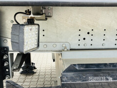Schmitz Cargobull Curtainsider Standard Getränke 