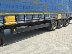 Schmitz Cargobull Curtainsider Mega 