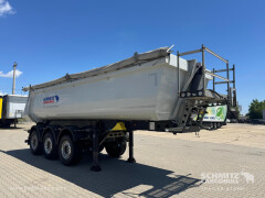 Schmitz Cargobull Tipper Steel half pipe body 25m³ 