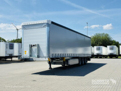 Schmitz Cargobull Curtainsider Standard Getränke 