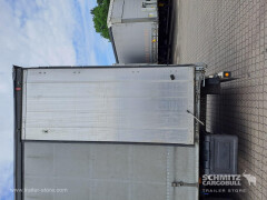 Schmitz Cargobull Curtainsider Mega Getränke 