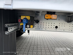 Schmitz Cargobull Curtainsider Mega Getränke 