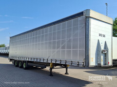 Schmitz Cargobull Curtainsider Mega Getränke 