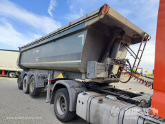 Schmitz Cargobull Tipper Steel half pipe body 25m³ 