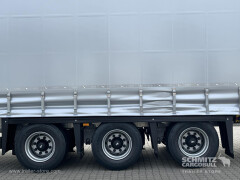 Schmitz Cargobull Curtainsider Mega Getränke 
