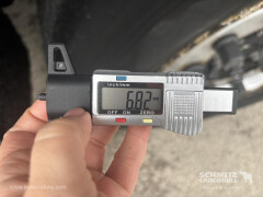 Schmitz Cargobull Reefer Meat hanging system 
